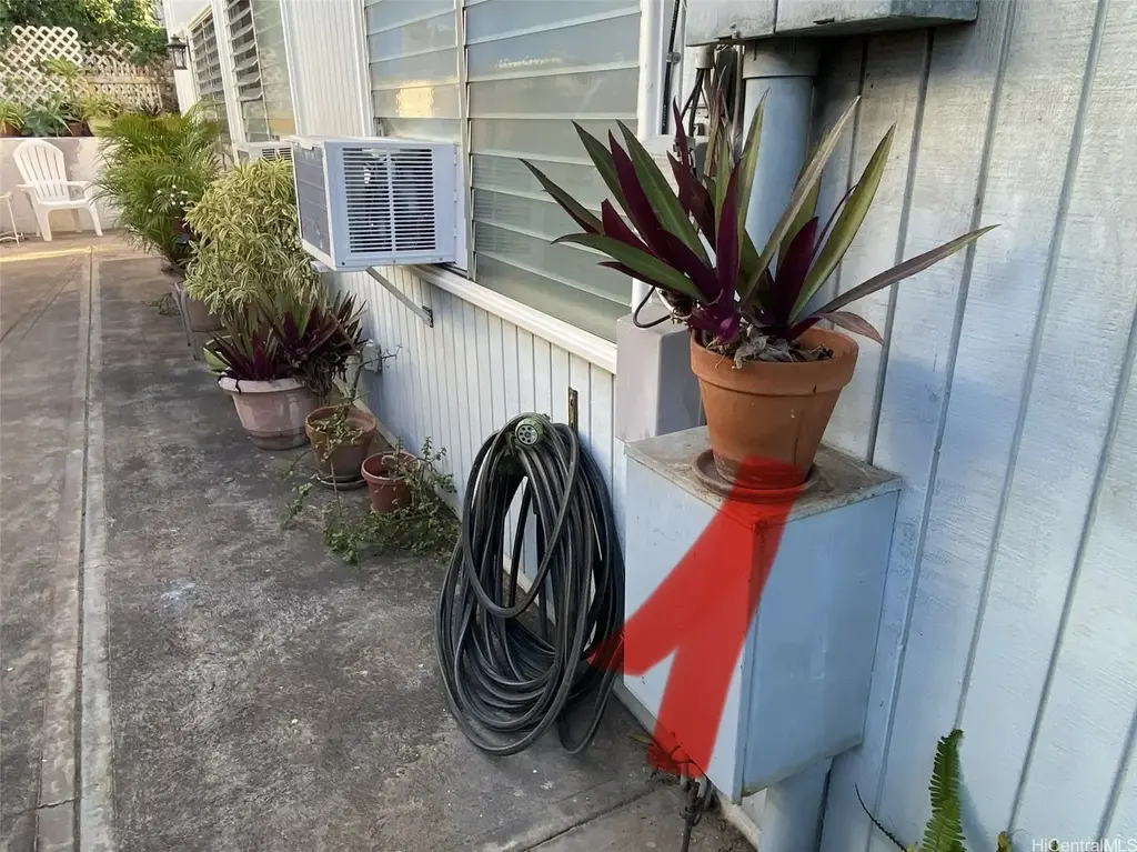 3313 Monsarrat Avenue, Honolulu