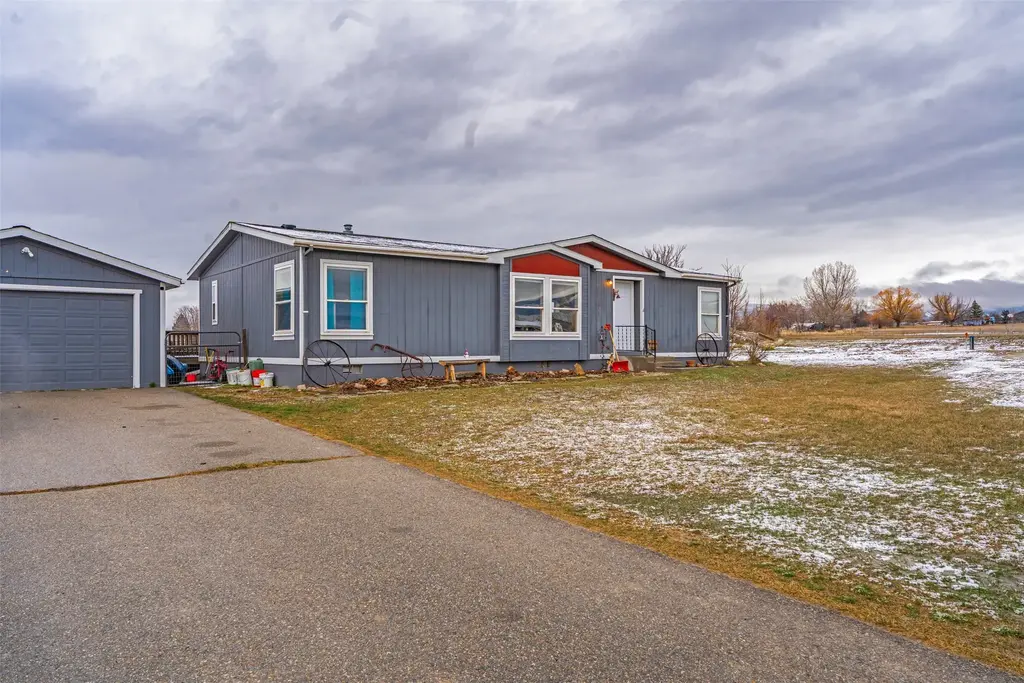 358 Saint Mary Drive, Stevensville