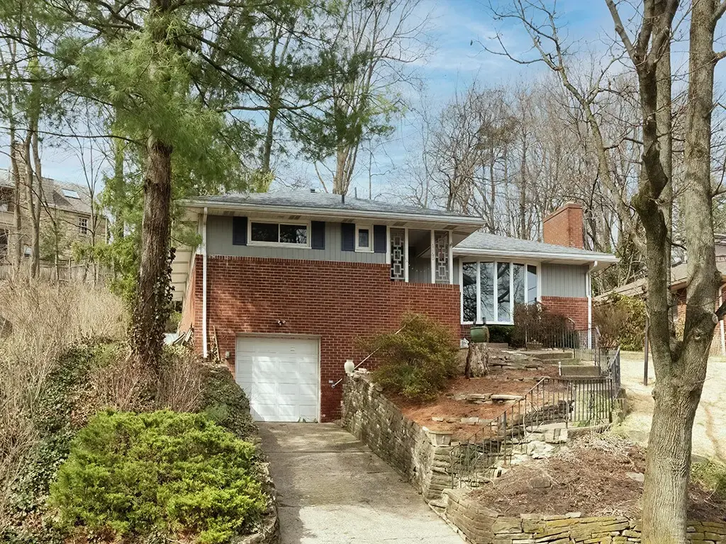1460 Mohican Drive , Mt Lebanon