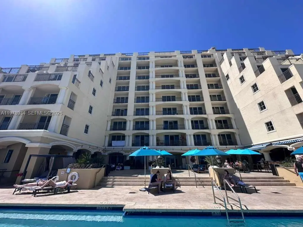 Photo of Listing #A11978934