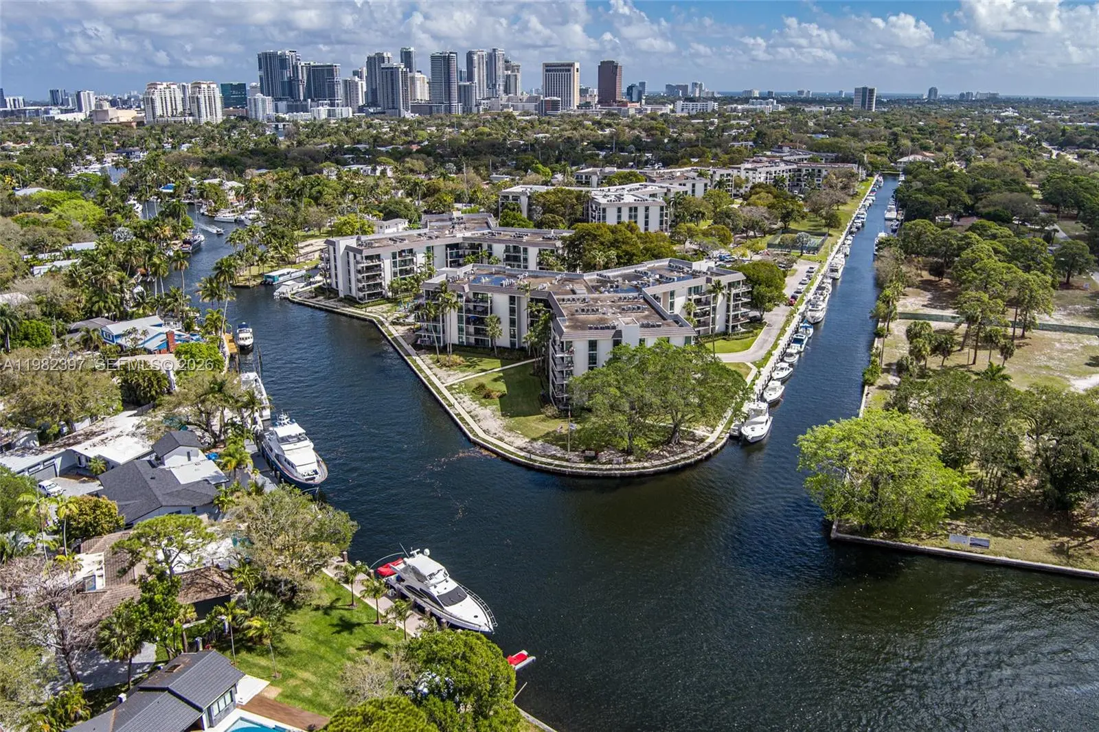 Photo of Listing #A11982397