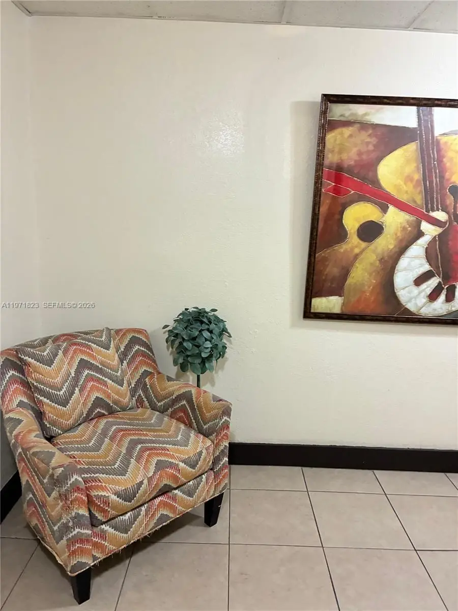 Photo of Listing #A11971823