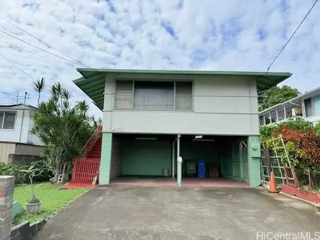 1630 Kino Street, Honolulu