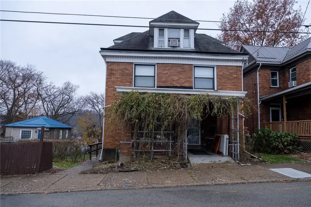 608 8th Avenue, Tarentum