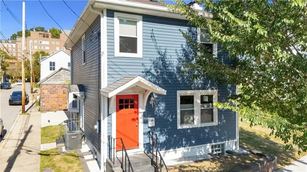 417 Centennial Avenue , Sewickley