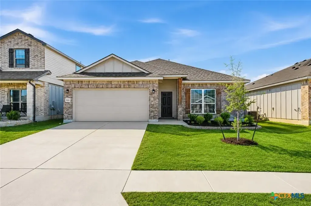 1028 Coriander Road, Temple