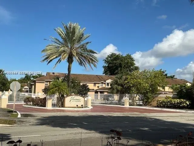 Photo of Listing #A11985549