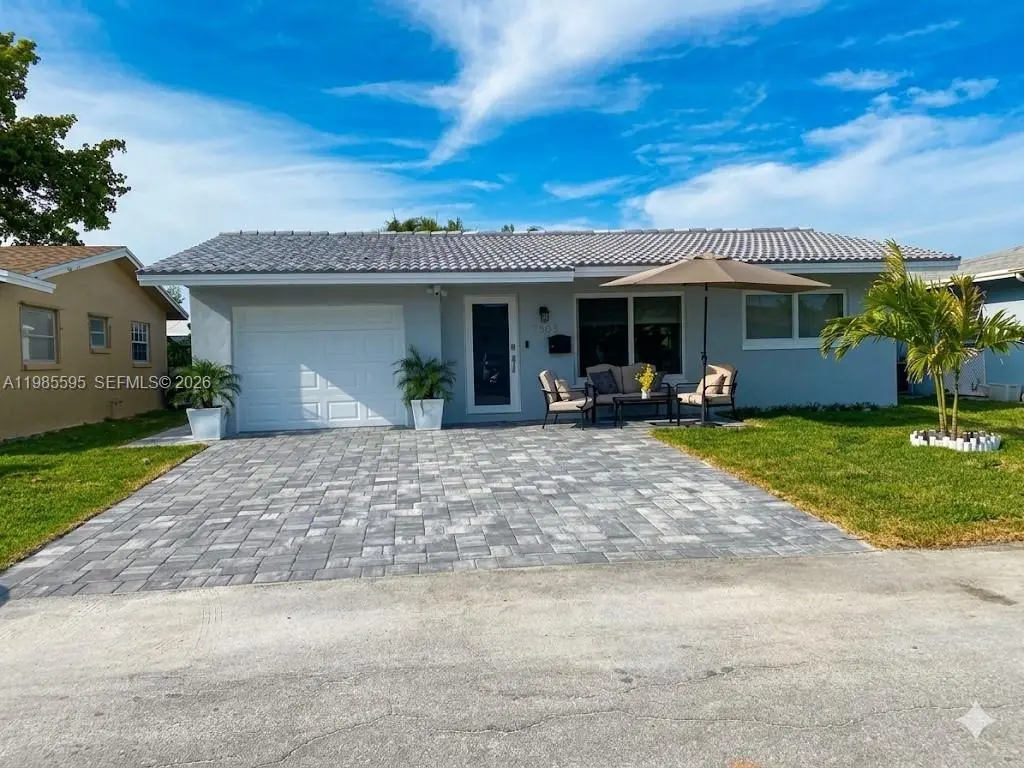 Photo of Listing #A11985595