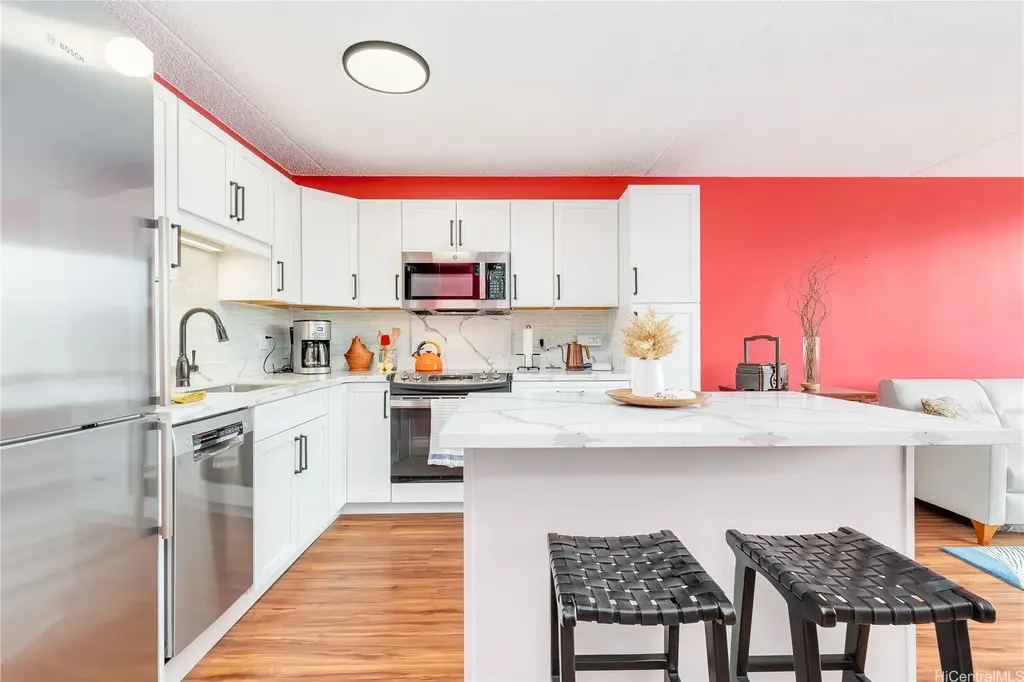 411 Hobron Lane # 2202, Honolulu