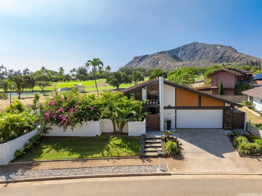 1255 Mokuhano Street, Honolulu