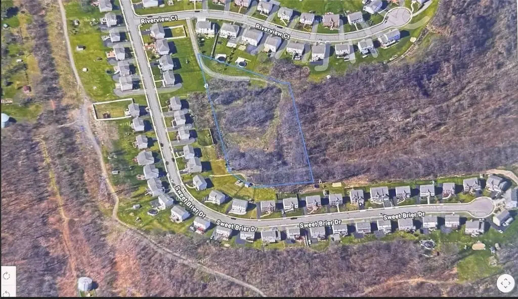 Longvue Drive , Hopewell