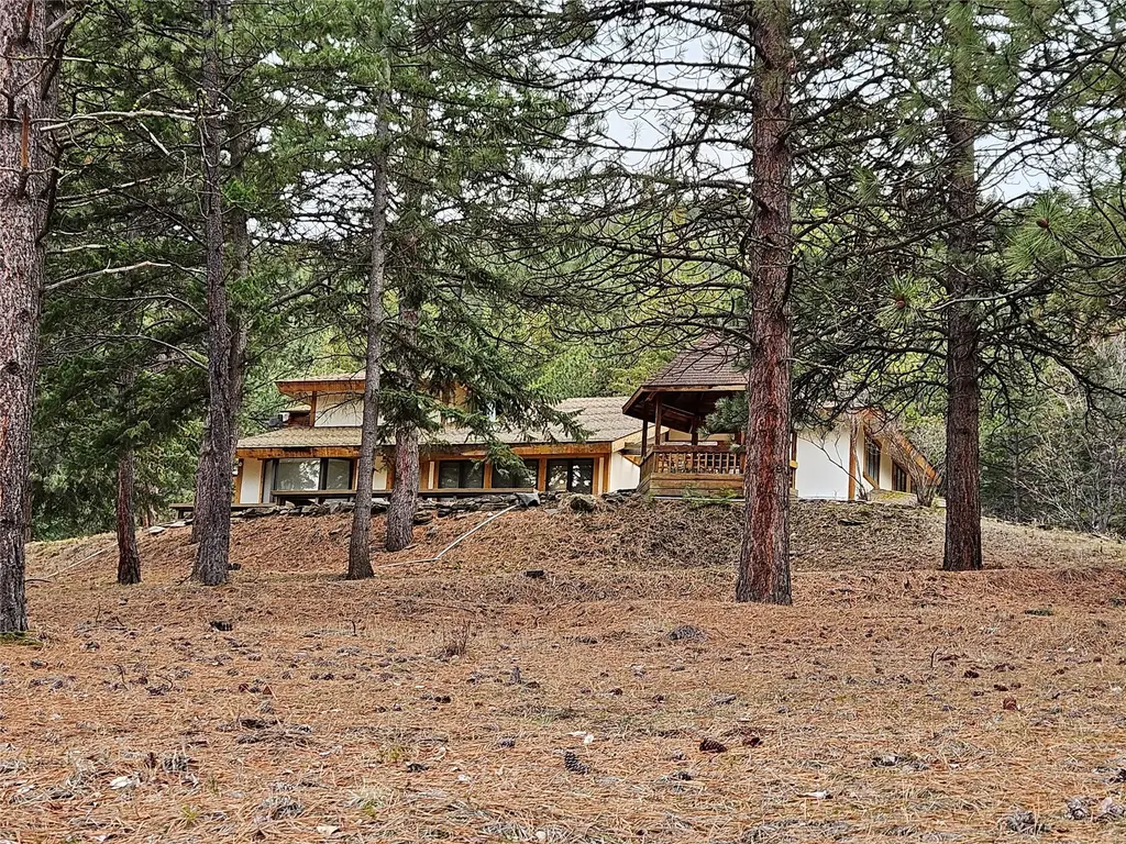 645 Alvista Loop, Hamilton