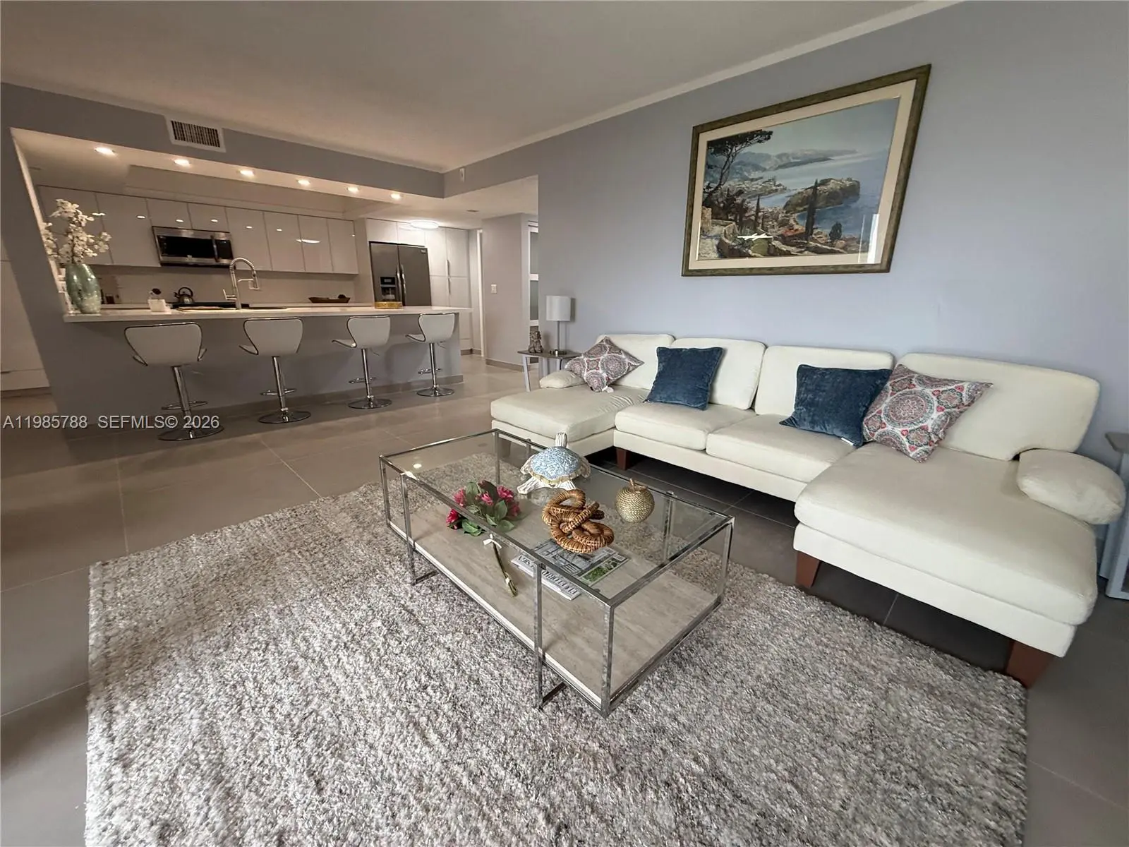 Photo of Listing #A11985788