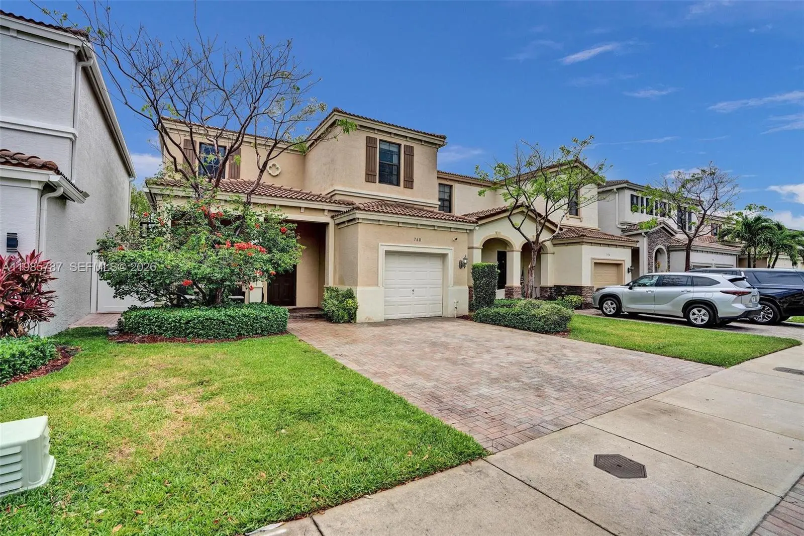 Photo of Listing #A11985787