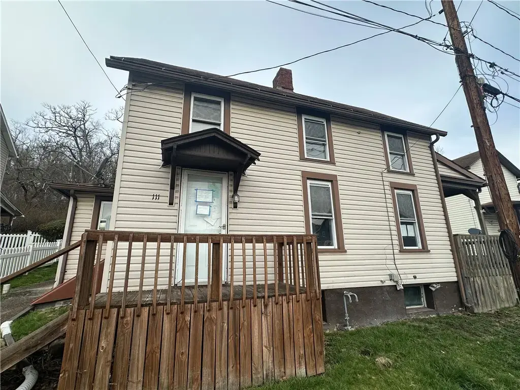111 Center Street , East Bethlehem