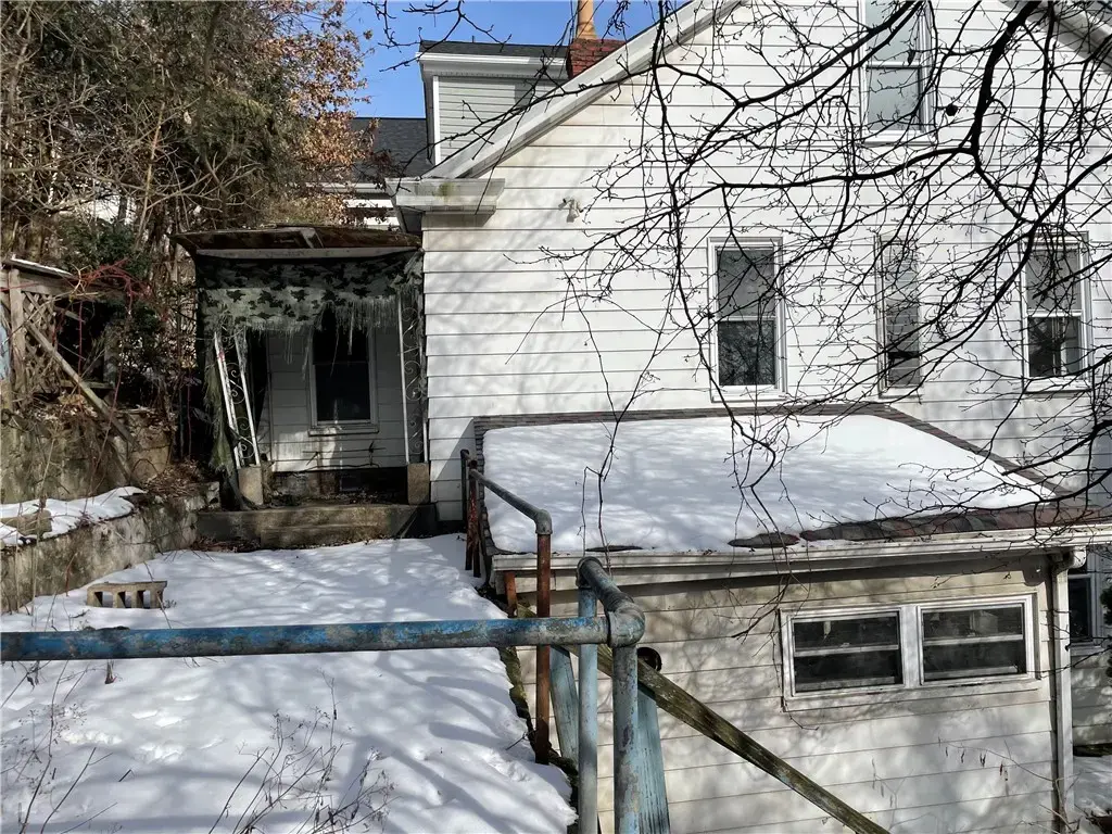 458 Wyola Street , Mt Washington