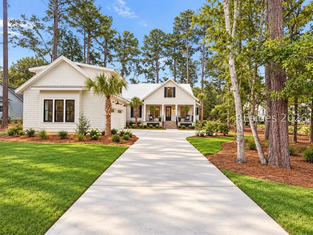 10 Oldfield Village Road, Bluffton