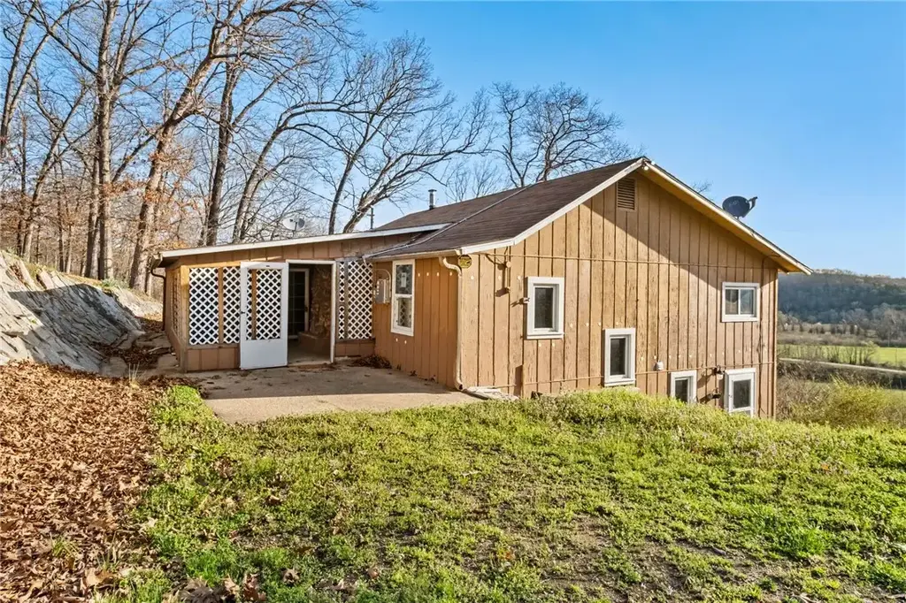 300 Summit Lane, Noel
