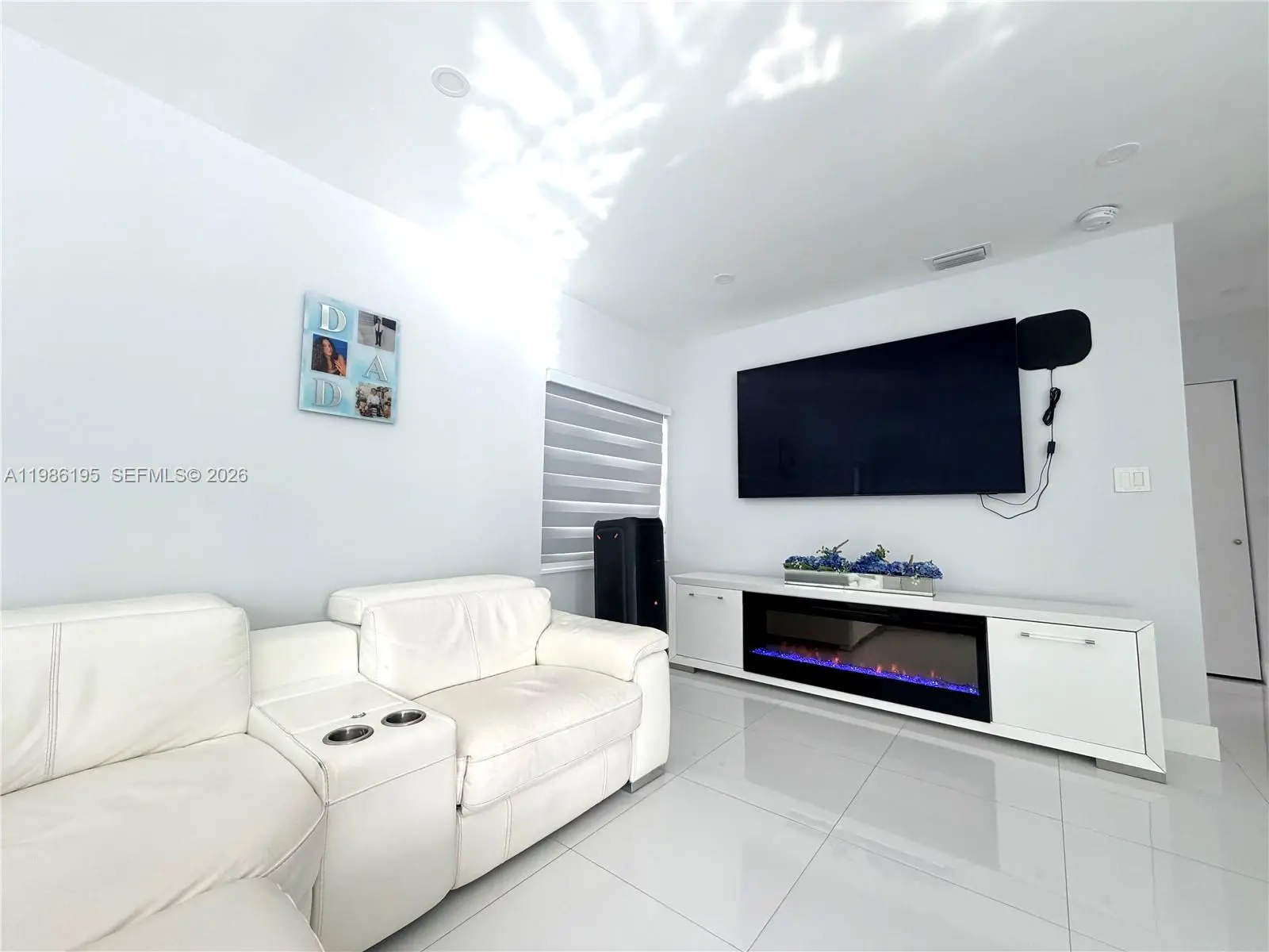 2 of 16 - 14401 Boggs Drive, Miami, FL