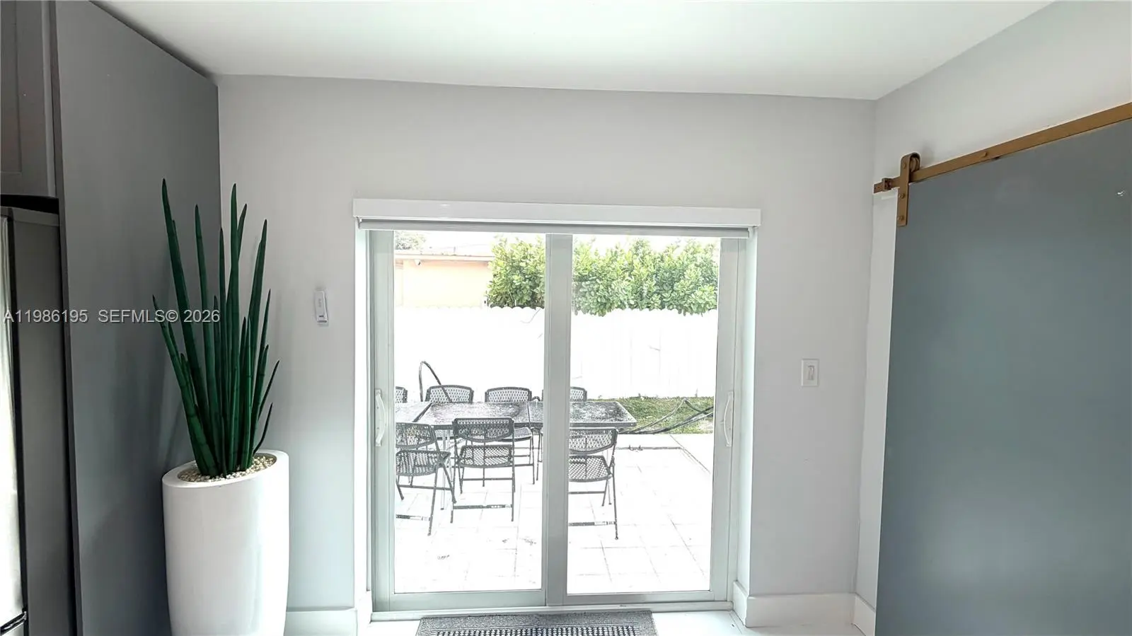 4 of 16 - 14401 Boggs Drive, Miami, FL