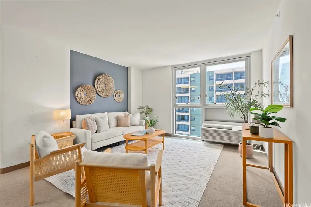 (unit #2504) 988 Halekauwila Street, Honolulu