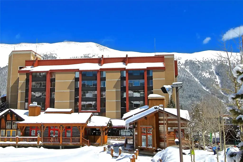 189 Ten Mile Circle 461, Copper Mountain