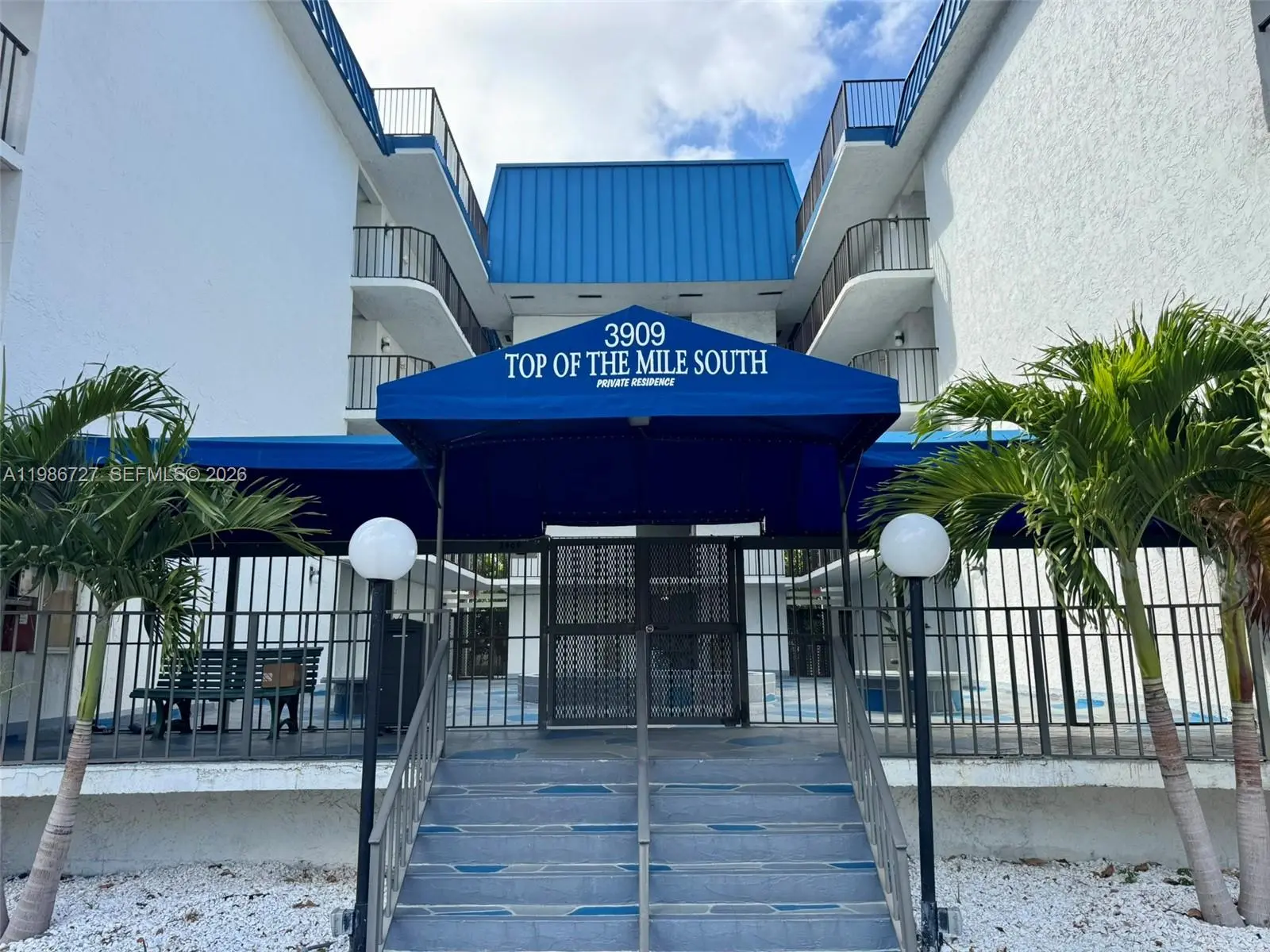 Photo of Listing #A11986727