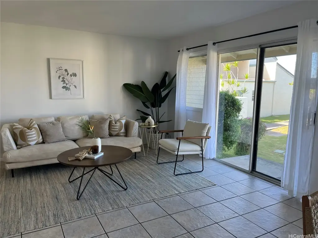 137-1 Oko Street # 901, Kailua