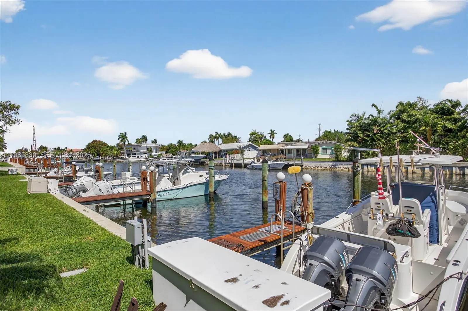 Photo of Listing #A11985889