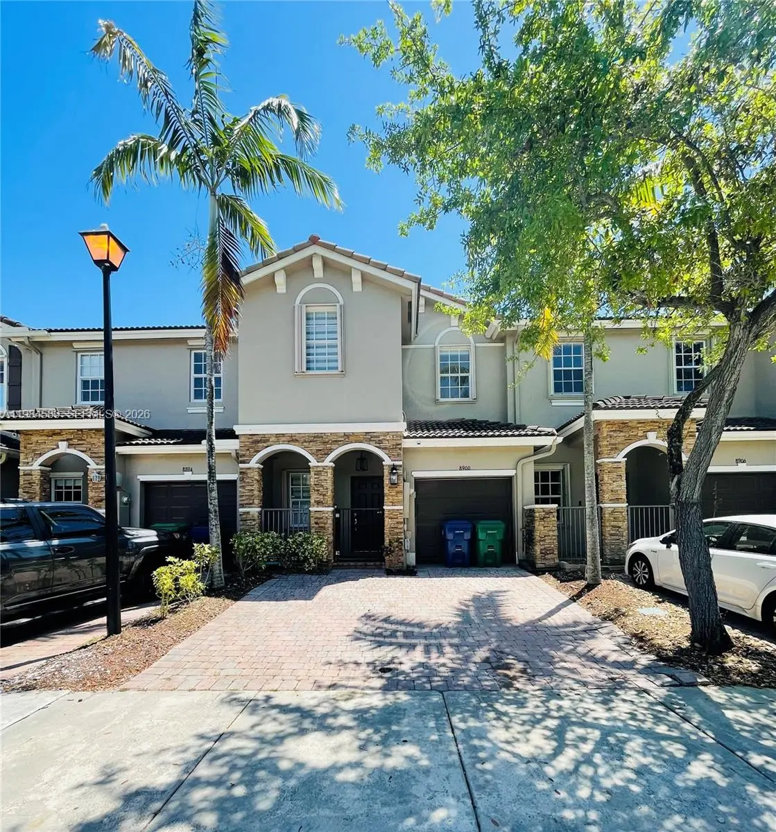 Photo of Listing #A11984589