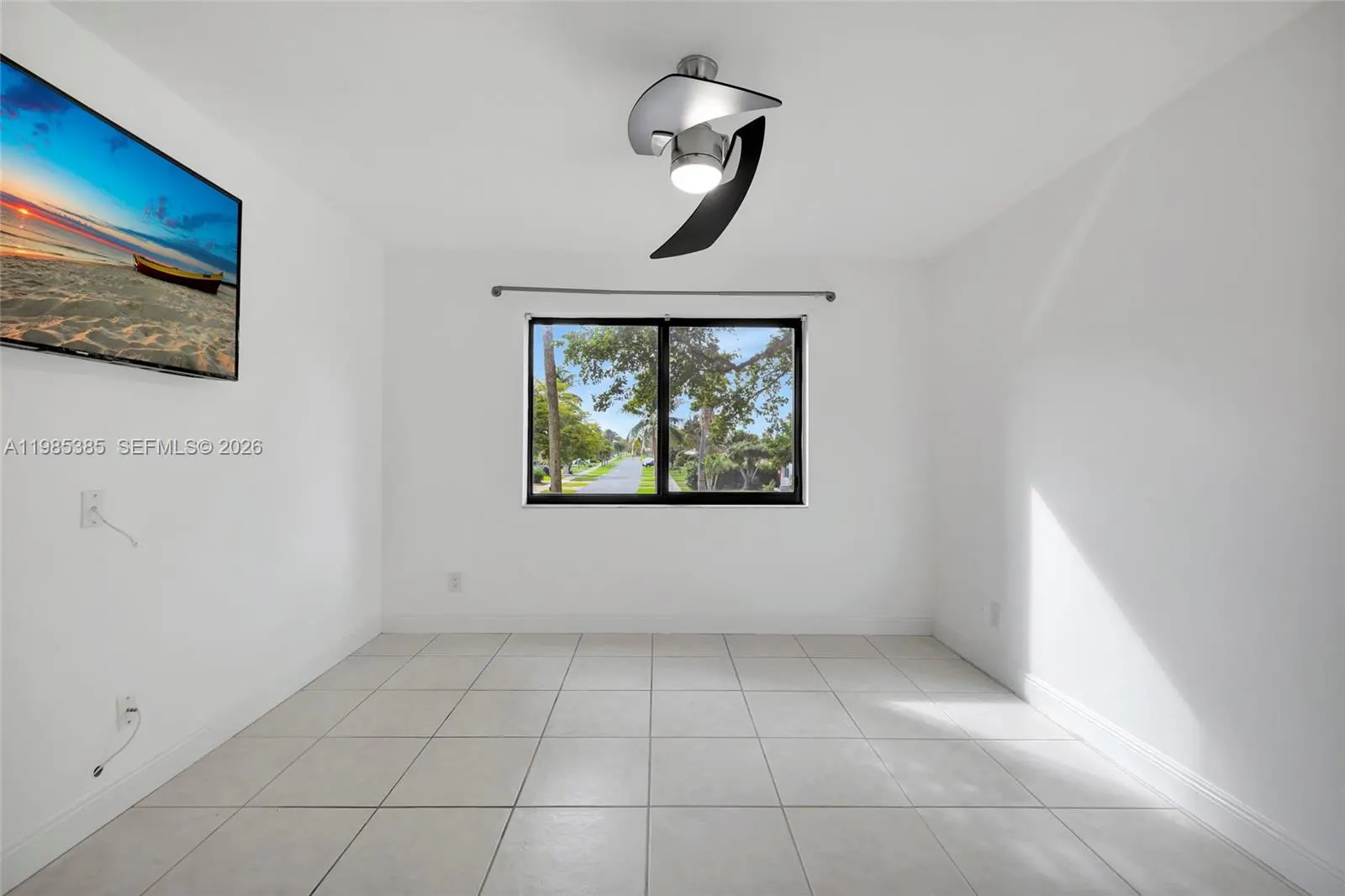 Photo of Listing #A11985385