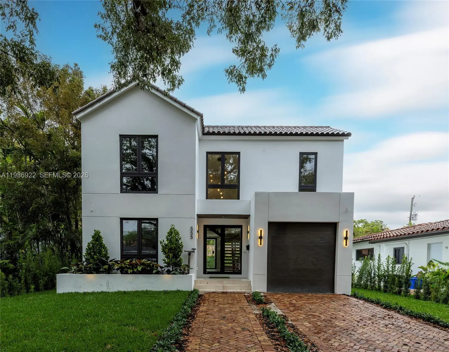 Photo of Listing #A11986922