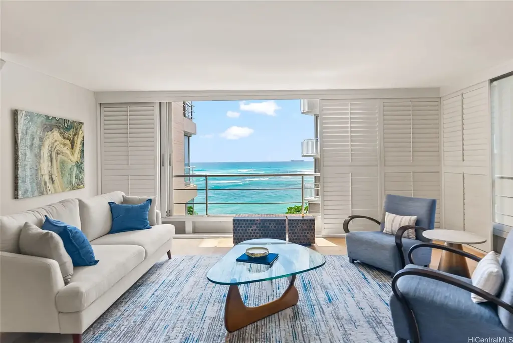 2979 Kalakaua Avenue # 404, Honolulu