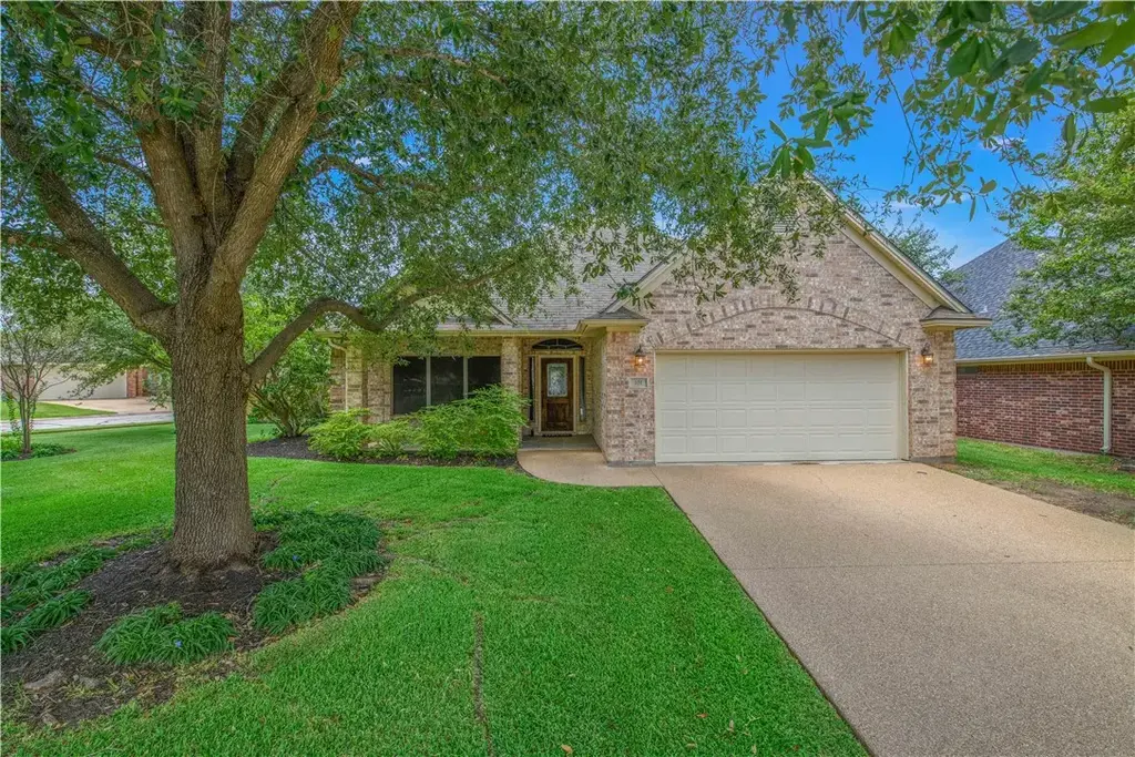 101 Hartford Drive, College Station