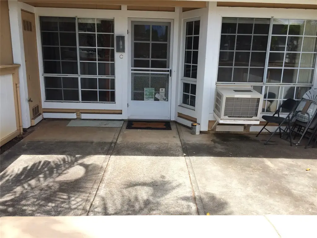 432 Mananai Place # 18c, Honolulu