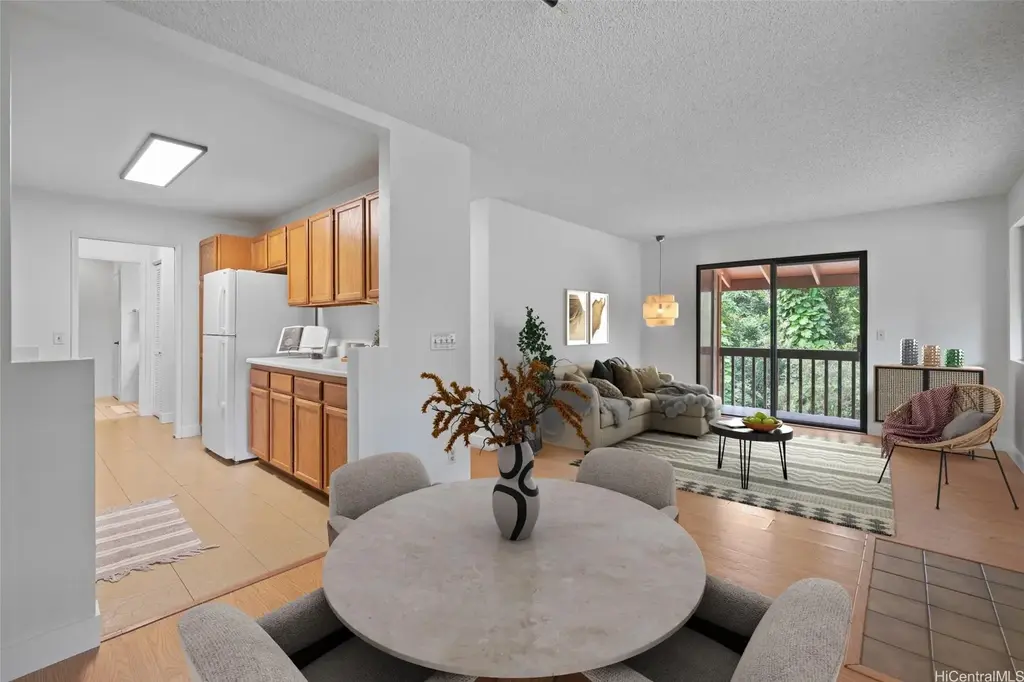 2069 California Avenue # 24h, Wahiawa