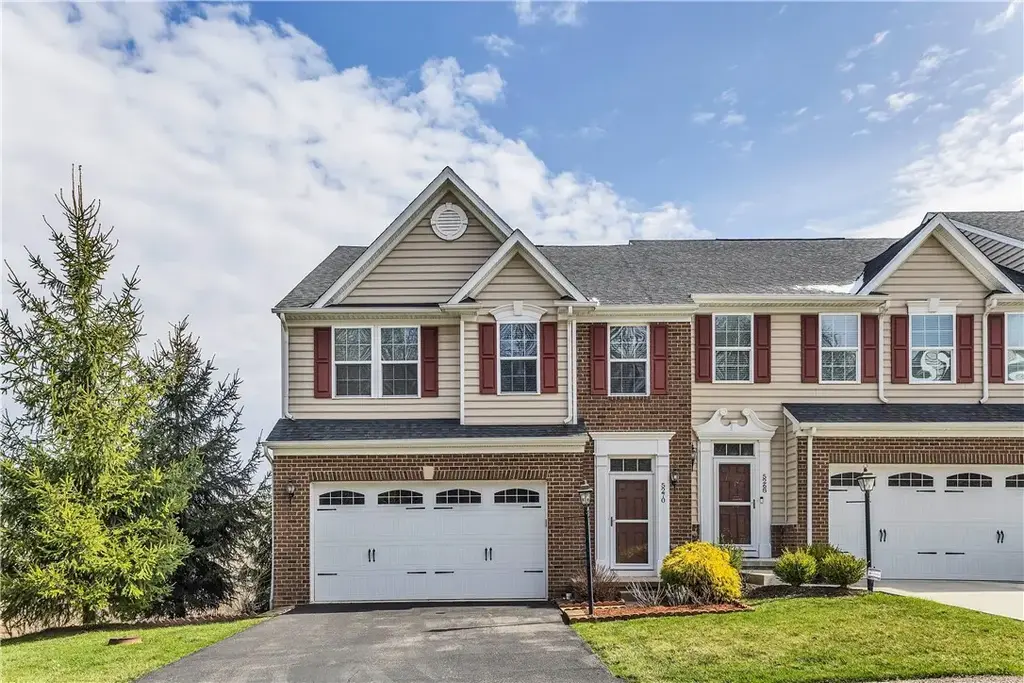 5270 Lantern Hill Extension , Whitehall