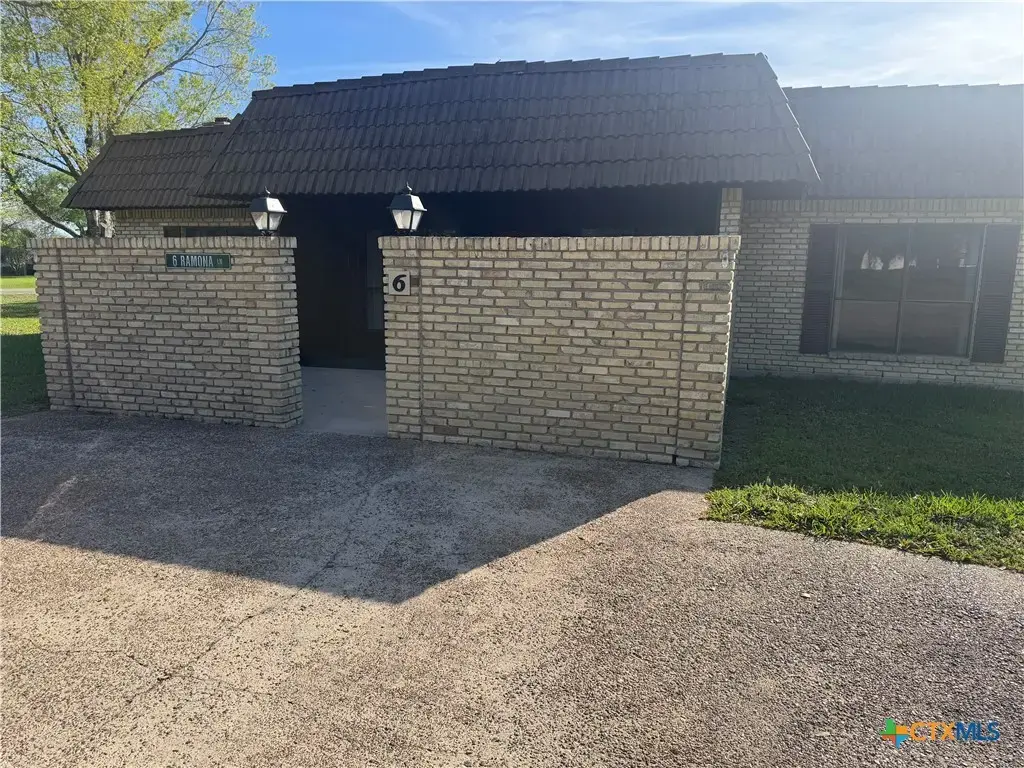 6 Ramona Lane, Victoria