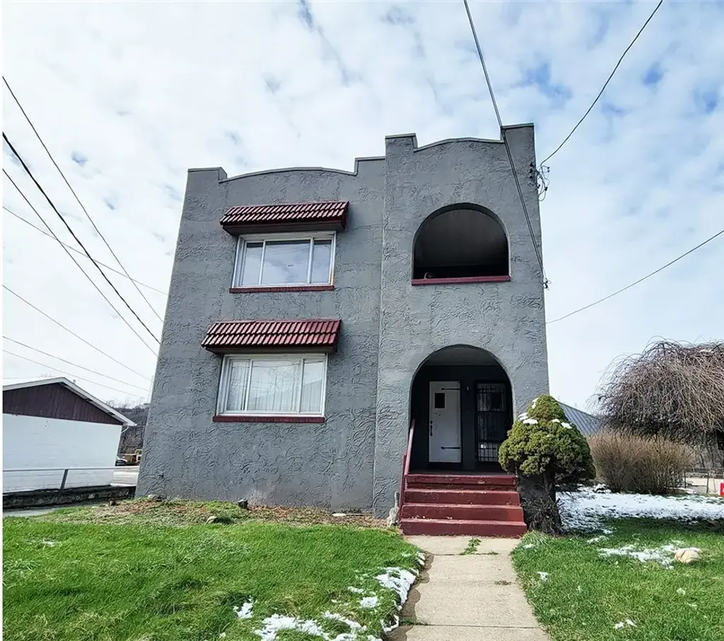 232 Monongahela Avenue , Glassport