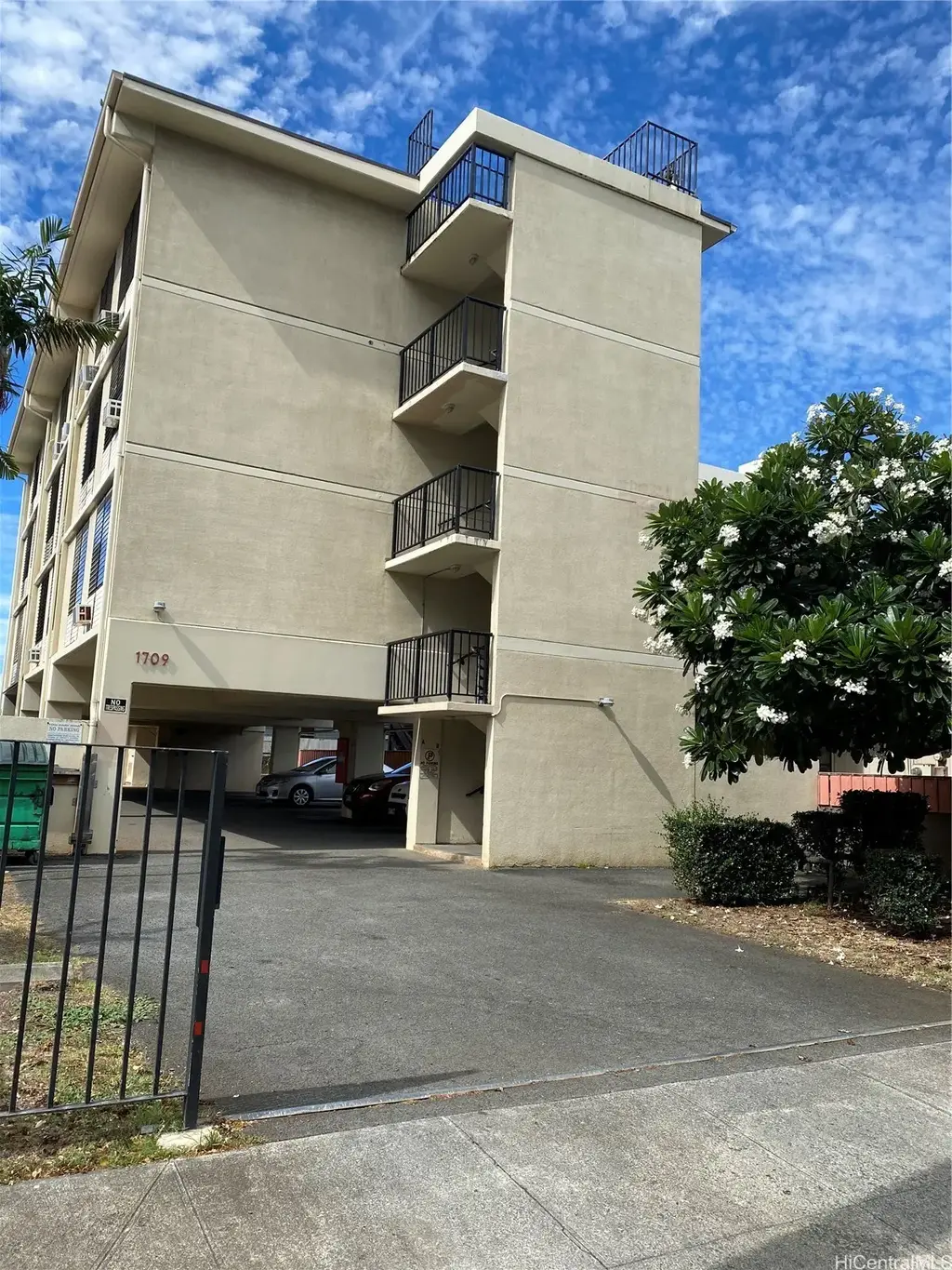 1709 S Beretania Street # 3a, Honolulu