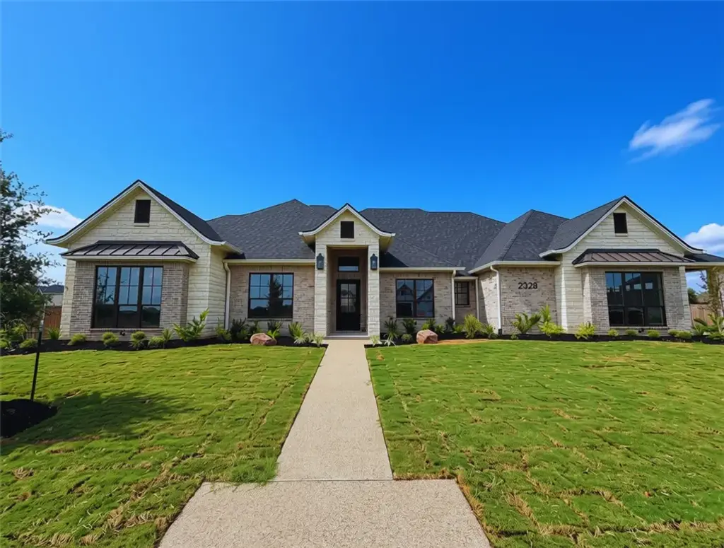 2328 Storyteller Court, College Station