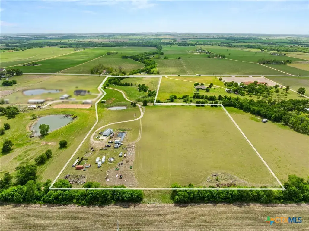 11210 Texas Hwy 53, Rogers
