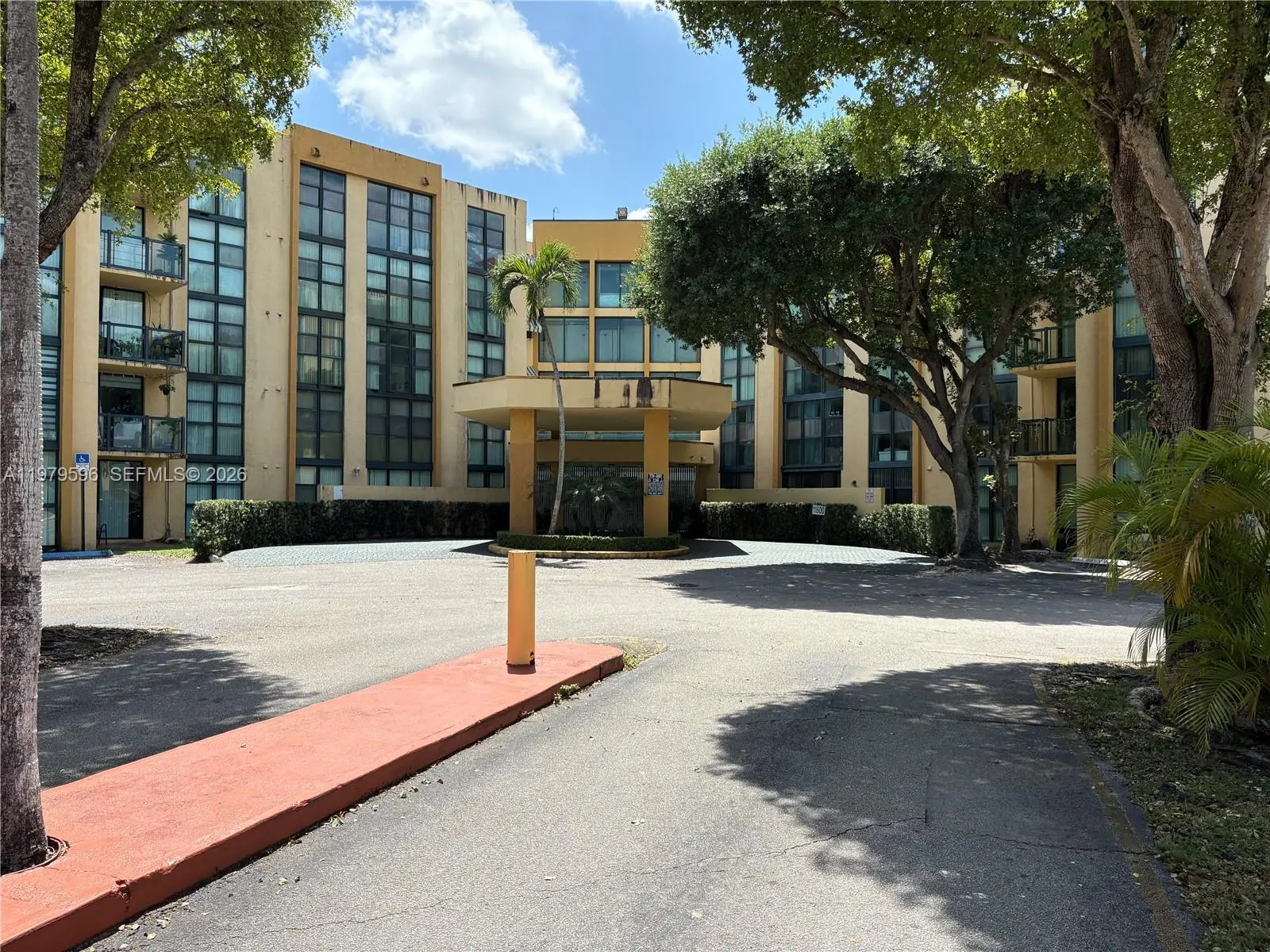 Photo of Listing #A11979596