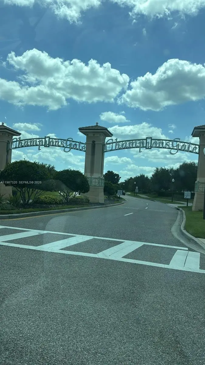 Photo of Listing #A11987320