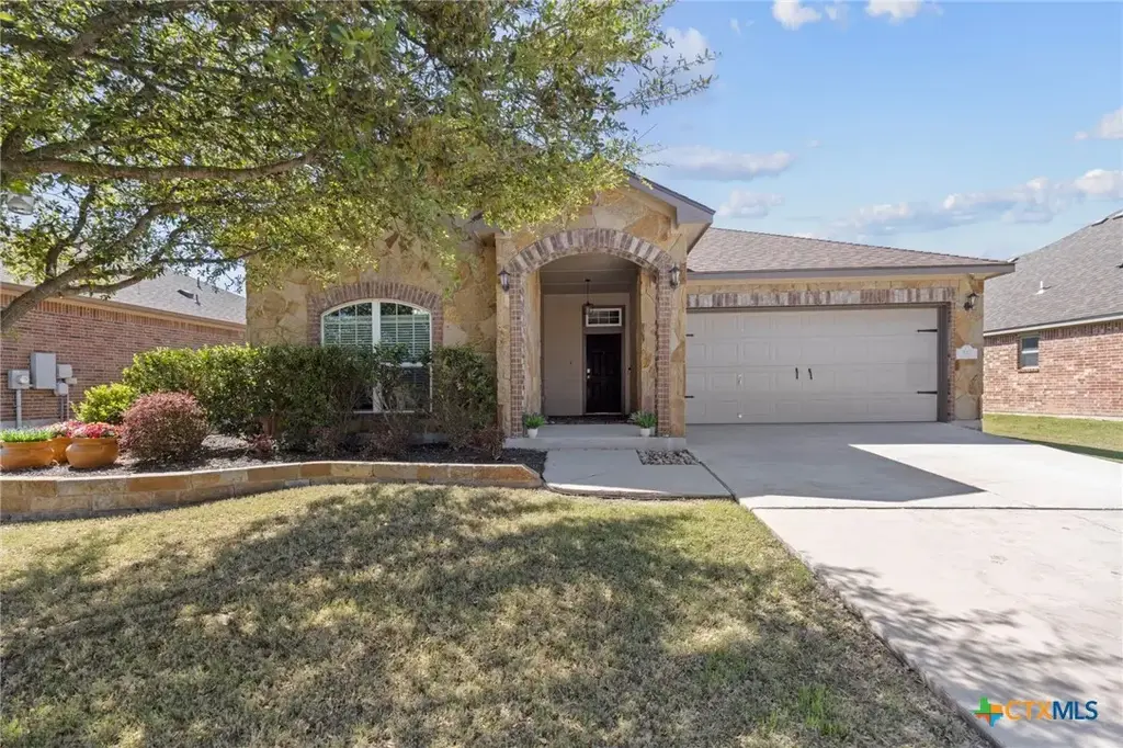 517 Coventry Drive, Temple