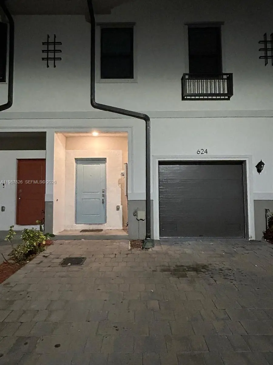 Photo of Listing #A11987626