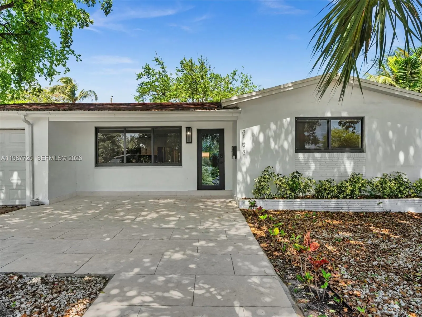 Photo of Listing #A11987720