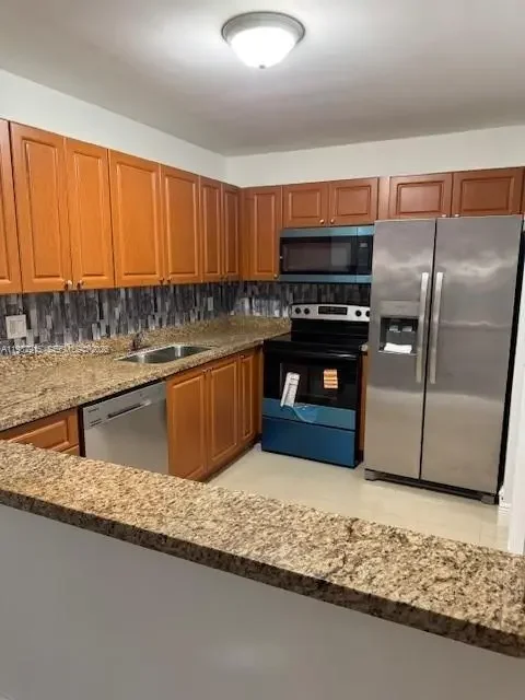 Photo of Listing #A11987915