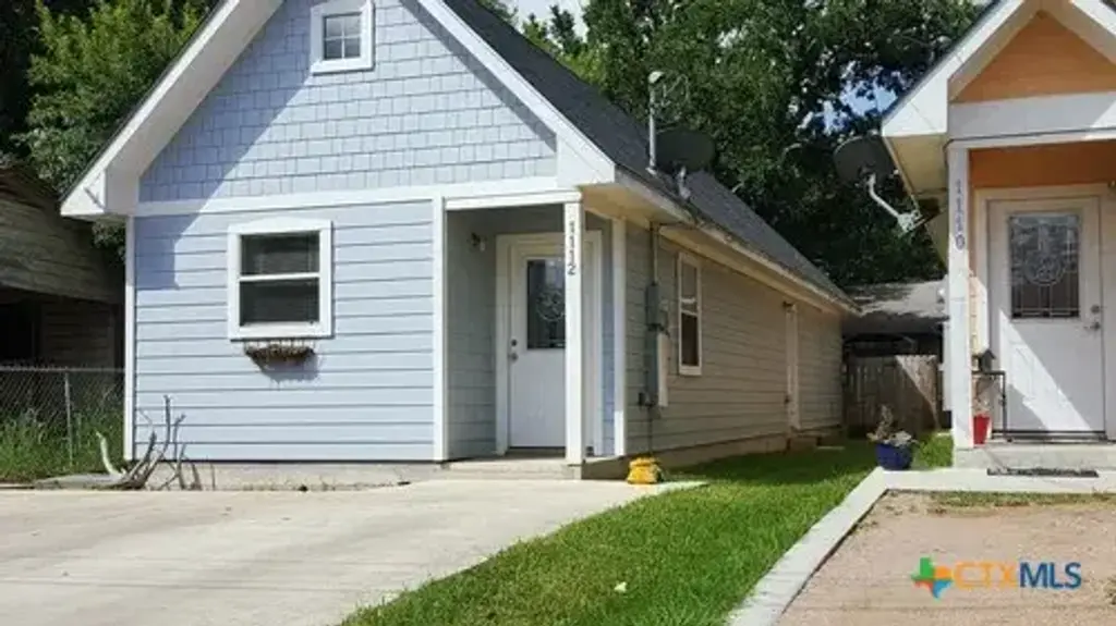 1112 Jones Street, San Marcos