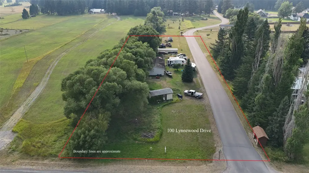 100 Lynnewood Drive, Columbia Falls